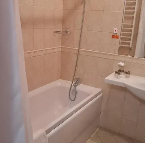 Roma 2 At Club Bor Apartament *